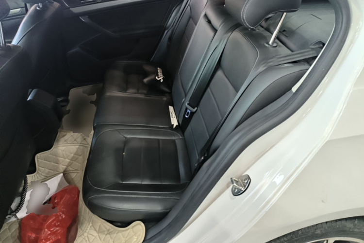 Volkswagen Lavida 2016 car image #17