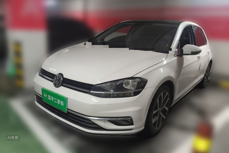 Volkswagen Golf 2020 car image #2