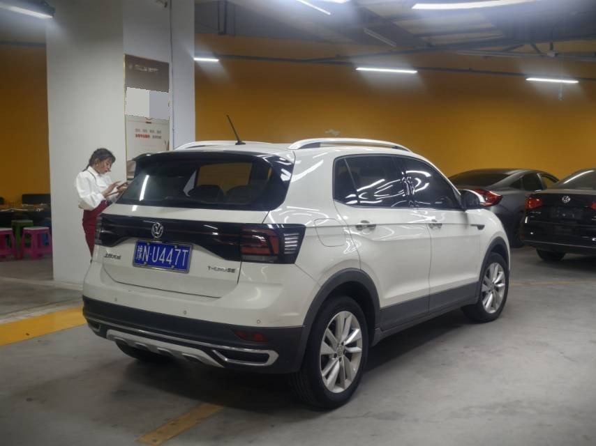 Volkswagen T-Cross 2021 #9 Volkswagen T-Cross 2021 car image #9