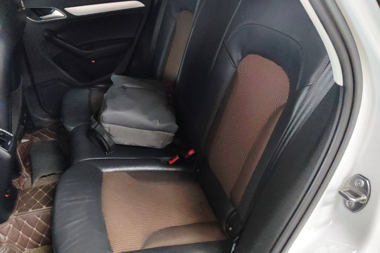 Audi Q3 2017 #17 Audi Q3 2017 car image #17