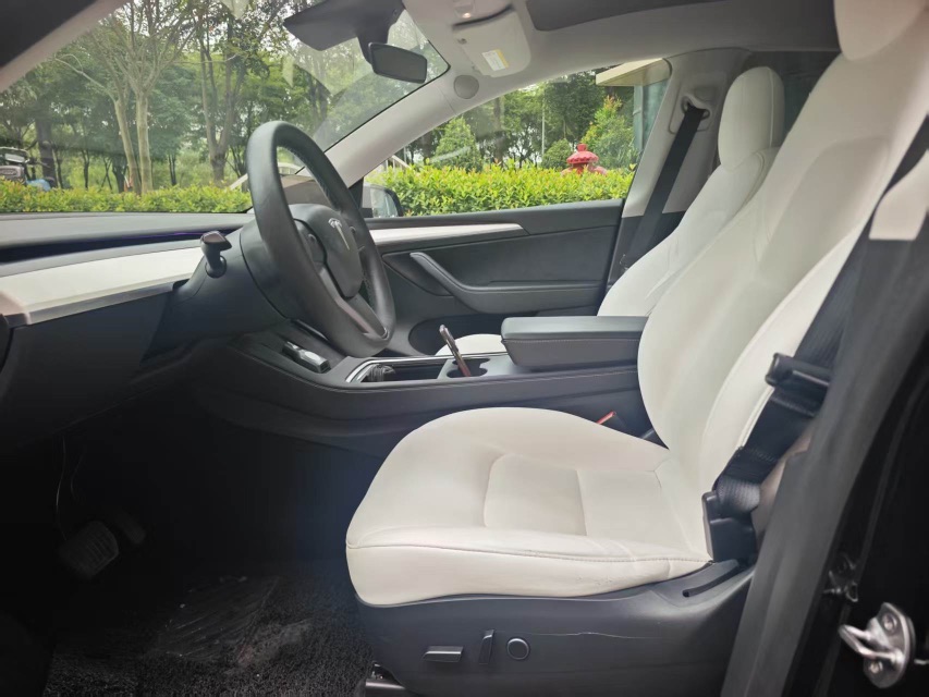 Tesla Model Y 2021 #7 Tesla Model Y 2021 car image #7