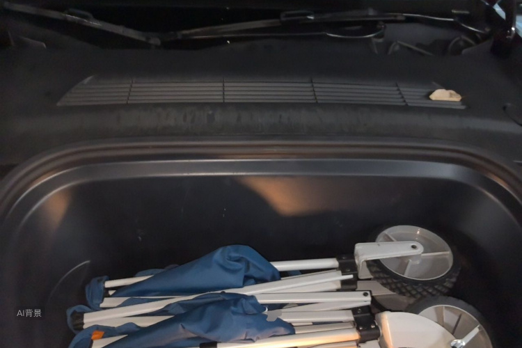 Tesla Model Y 2023 car image #22