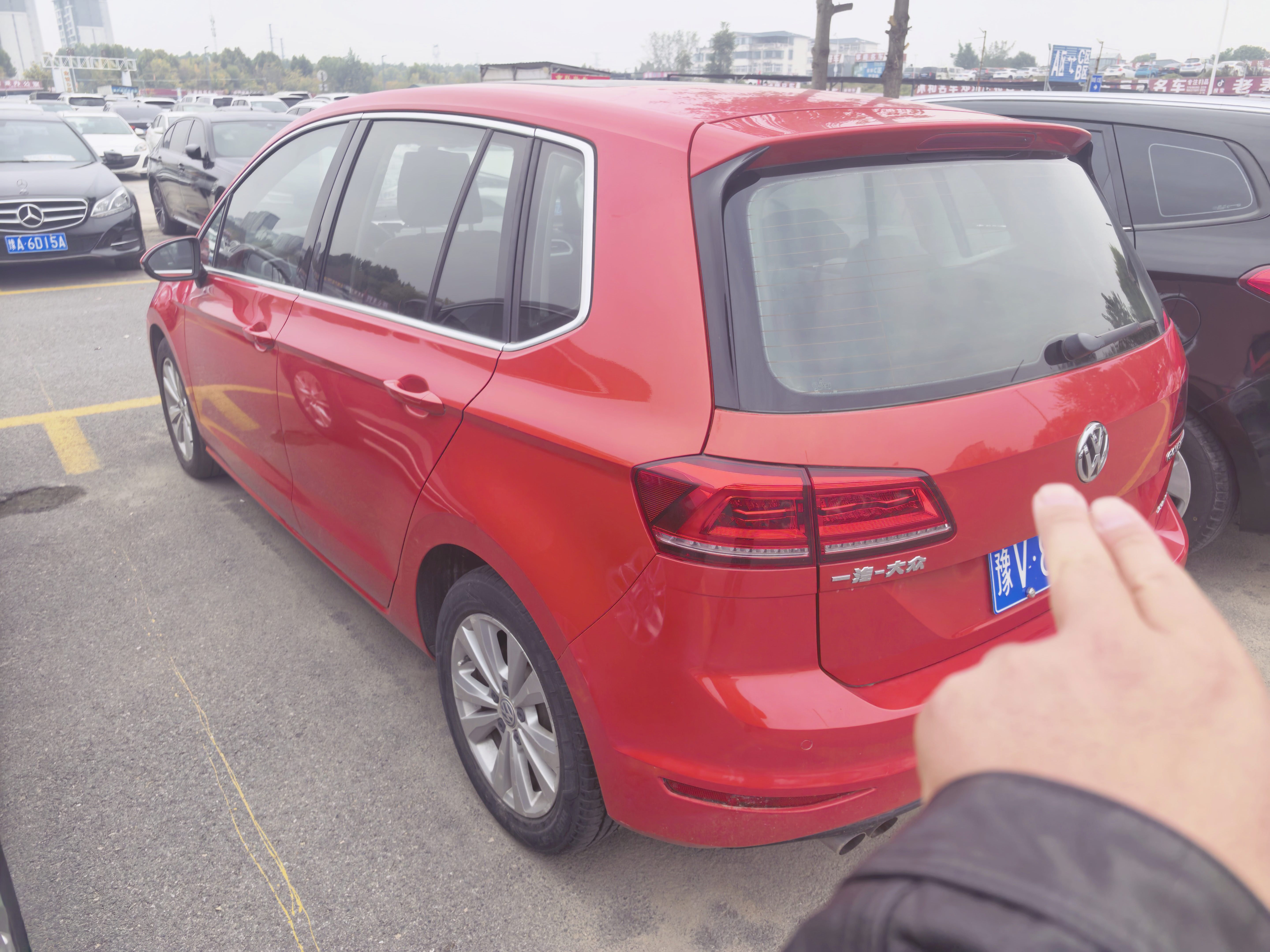 Volkswagen Golf Sportsvan 2016 изображение автомобиля #5