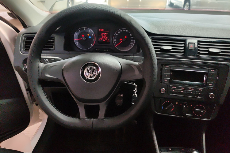 Volkswagen Santana 2019 car image #10
