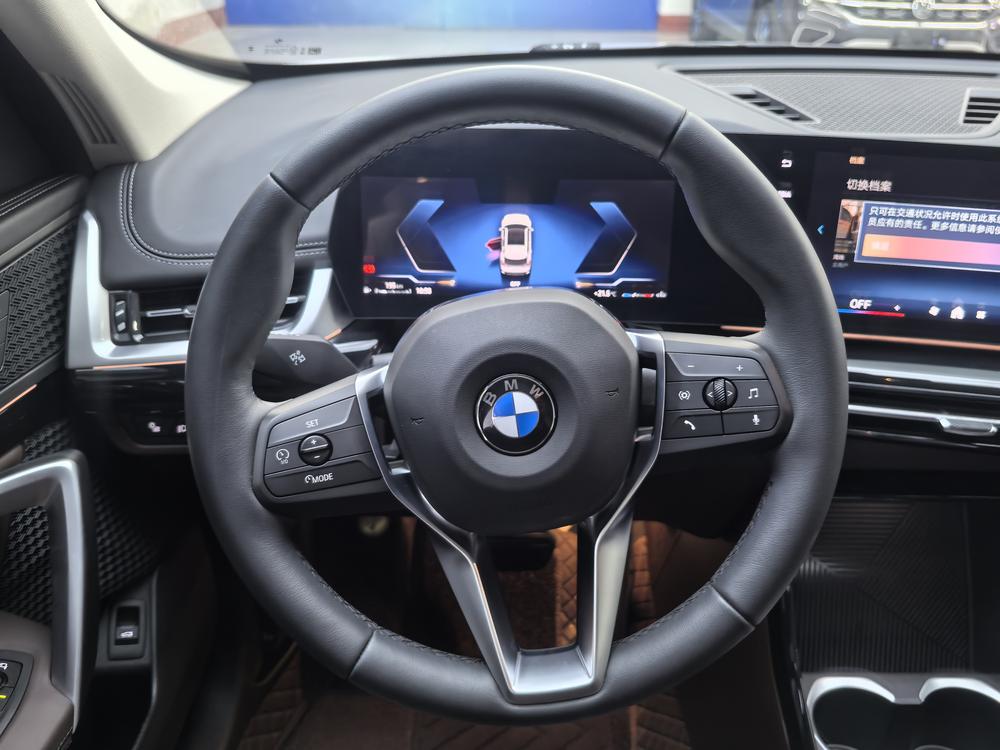BMW X1 2024 car image #13