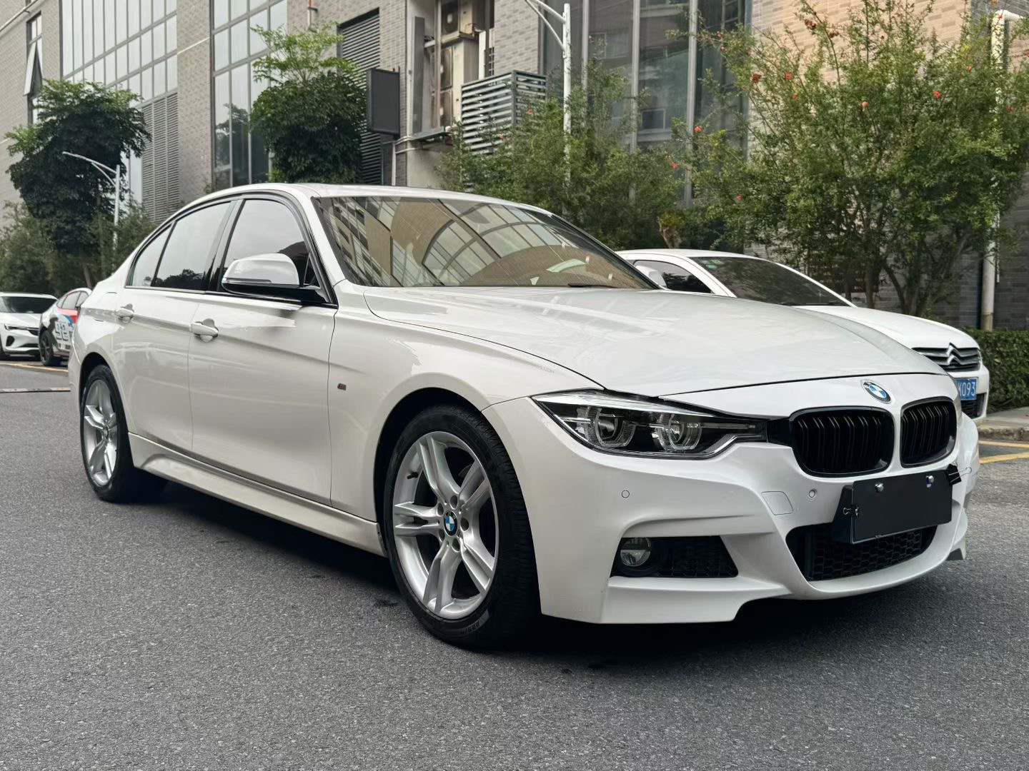 BMW 3 Series 2018 image de voiture #5