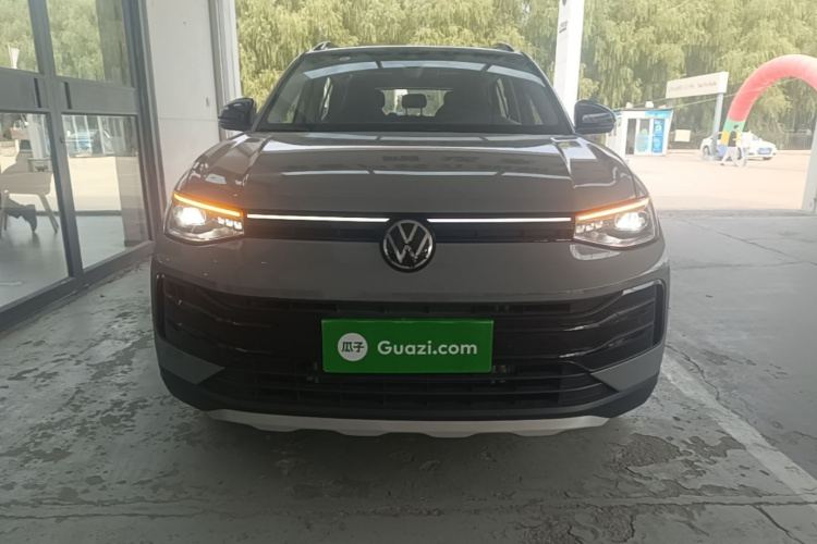 Volkswagen Tharu 2025 #3 Volkswagen Tharu 2025 car image #3