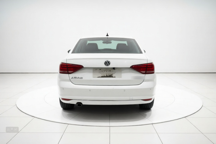 Volkswagen Lavida 2017 car image #6