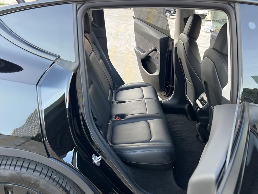 Tesla Model Y 2022 #27 Tesla Model Y 2022 car image #27