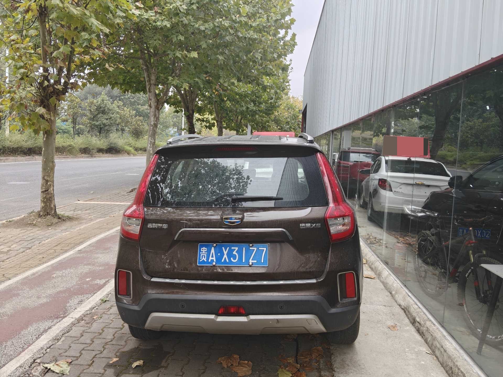 GEELY Vision X6 2017 immagine di auto #5