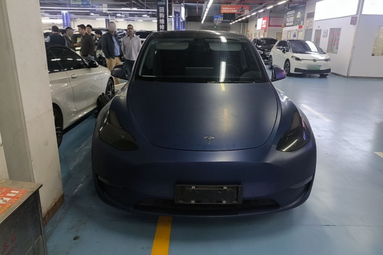Tesla Model Y 2021 #3 Tesla Model Y 2021 car image #3