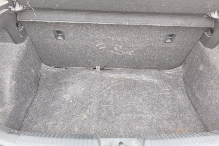 Volkswagen Polo 2019 car image #21