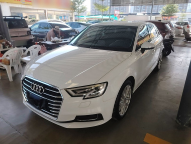Audi A3 2019 صورة سيارة 