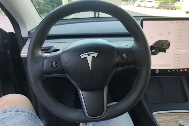 Tesla Model Y 2021 #11 Tesla Model Y 2021 immagine di auto #11