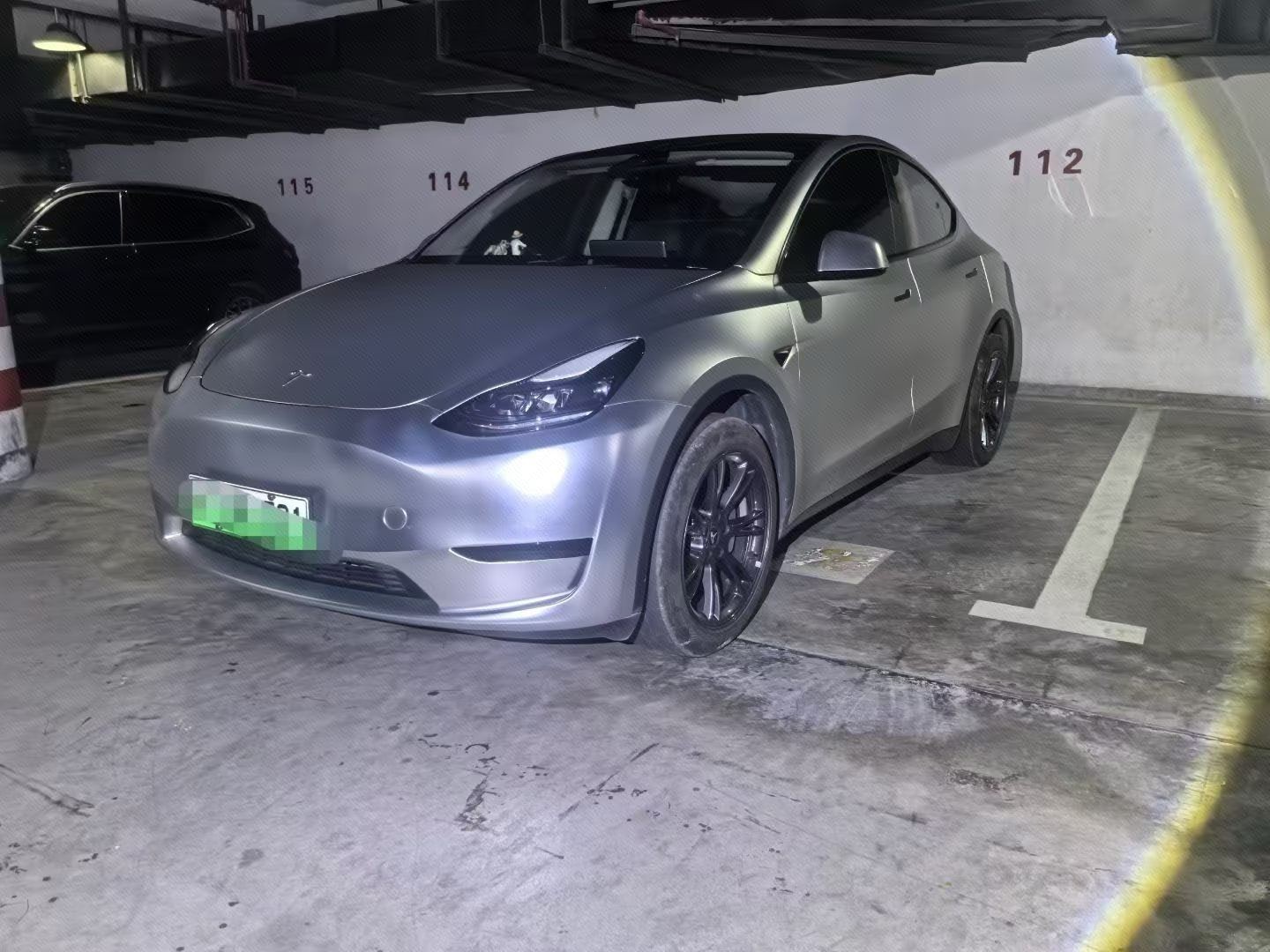 Tesla Model Y 2024 Tesla Model Y 2024 immagine di auto