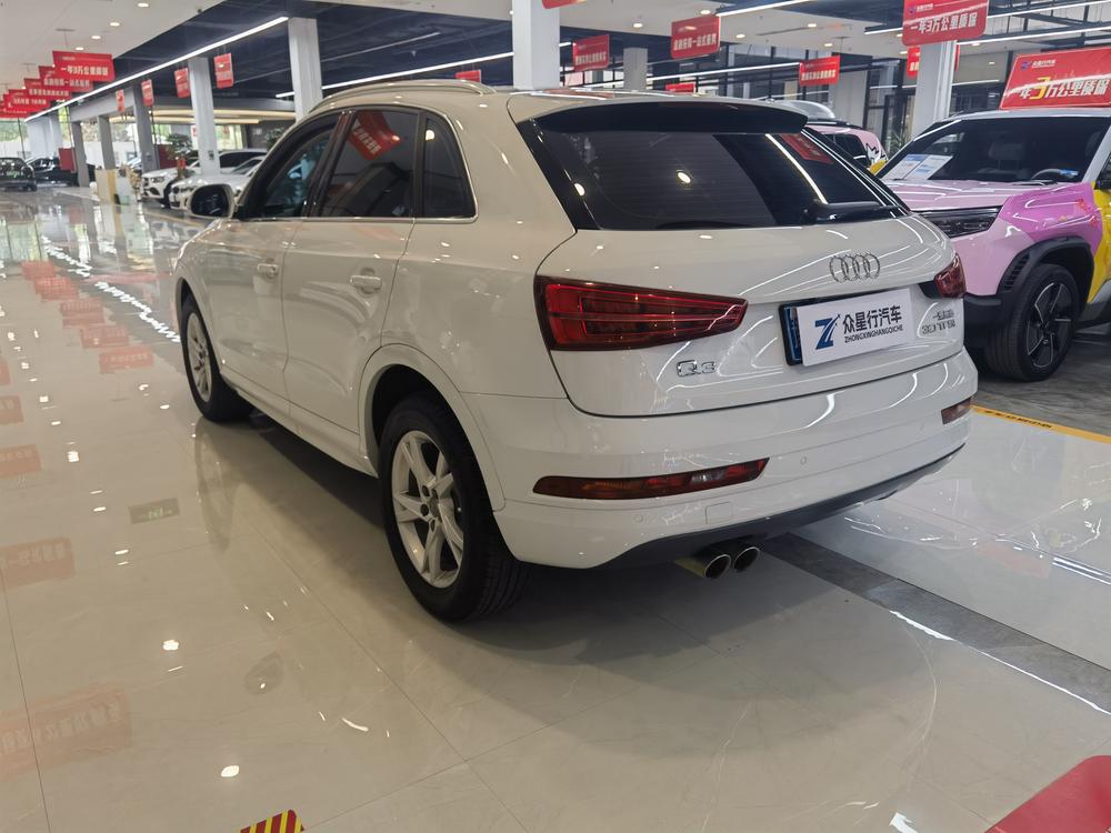 Audi Q3 2018 car image #4