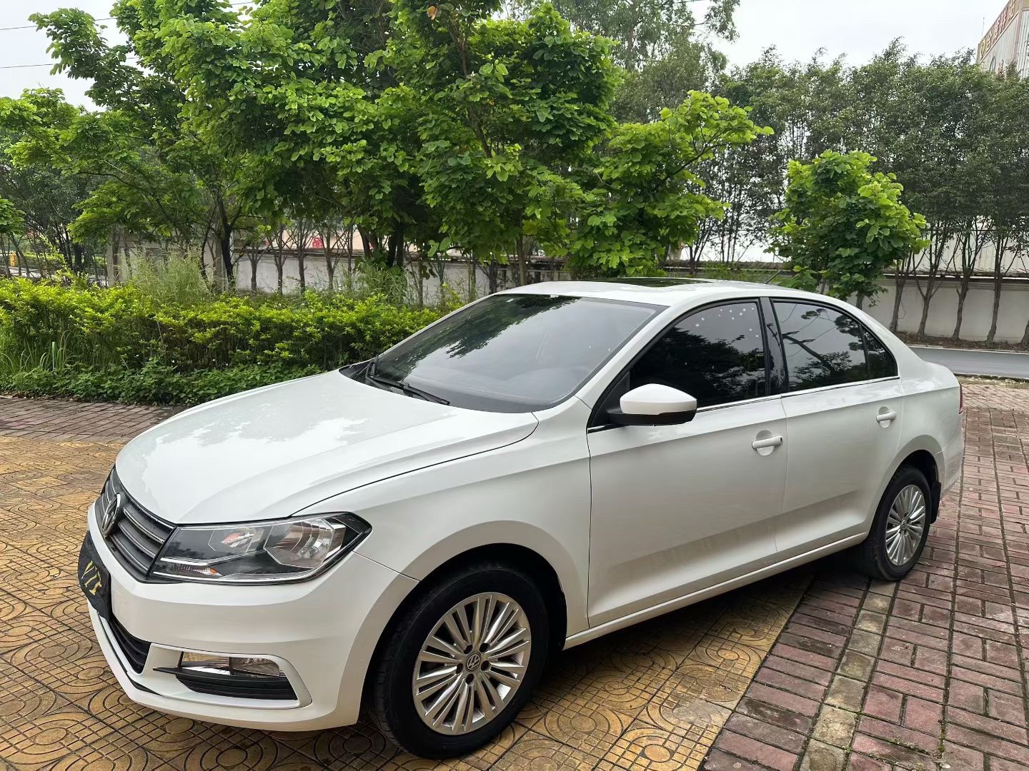 Volkswagen Santana 2019 Volkswagen Santana 2019 car image