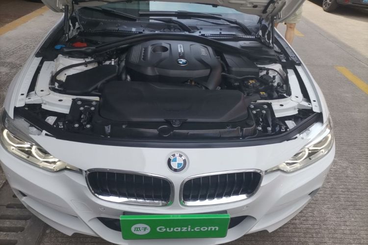 BMW 3 Series 2018 #20 BMW 3 Series 2018 car image #20