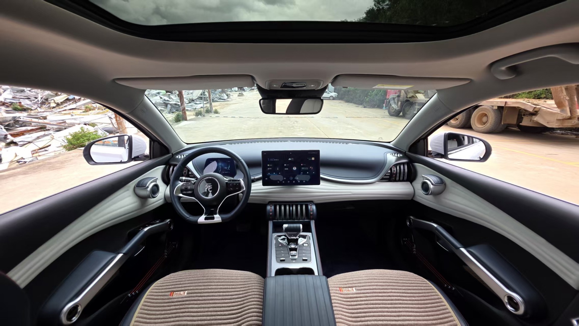 BYD Yuan Plus 2023 immagine di auto #5