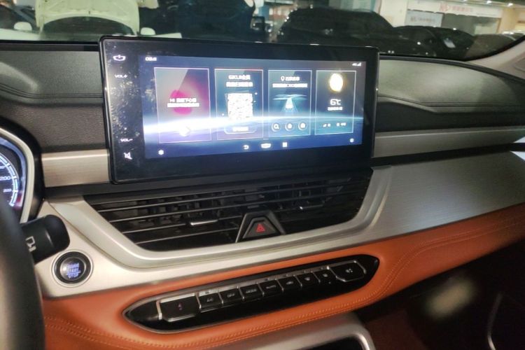 GEELY Vision X6 2020 immagine di auto #13