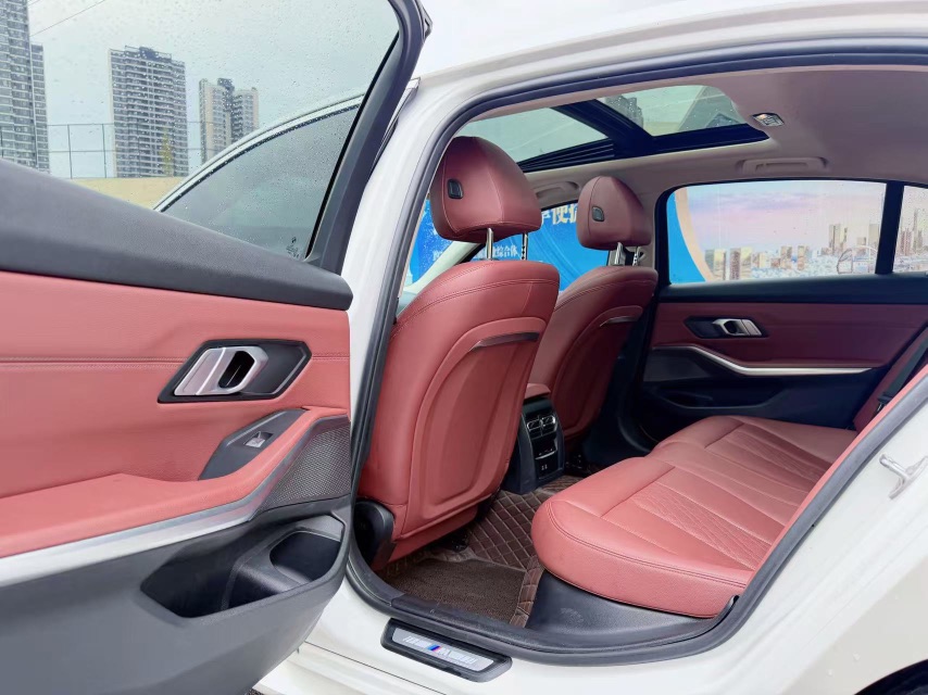 BMW 3 Series 2023 car image #6