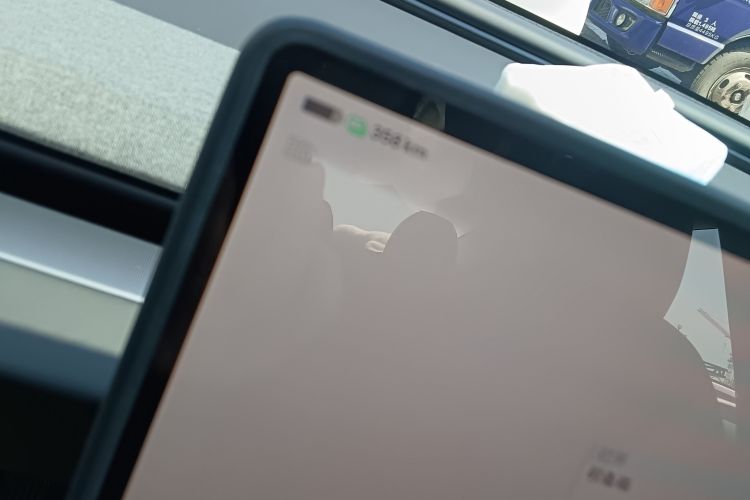 Tesla Model 3 2025 #14 Tesla Model 3 2025 car image #14
