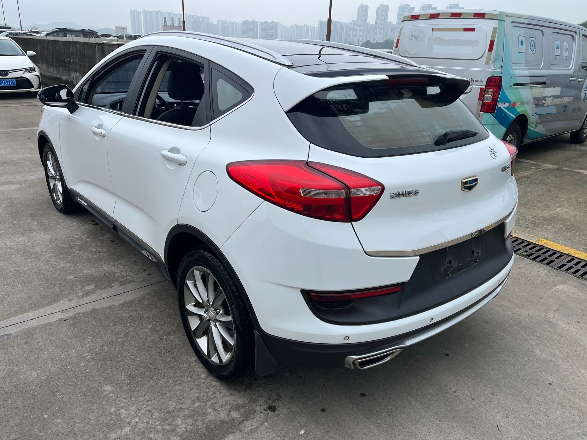 GEELY Emgrand GS 2016 #6 GEELY Emgrand GS 2016 immagine di auto #6