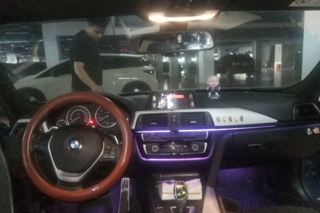 BMW 3 Series 2017 #21 BMW 3 Series 2017 изображение автомобиля #21