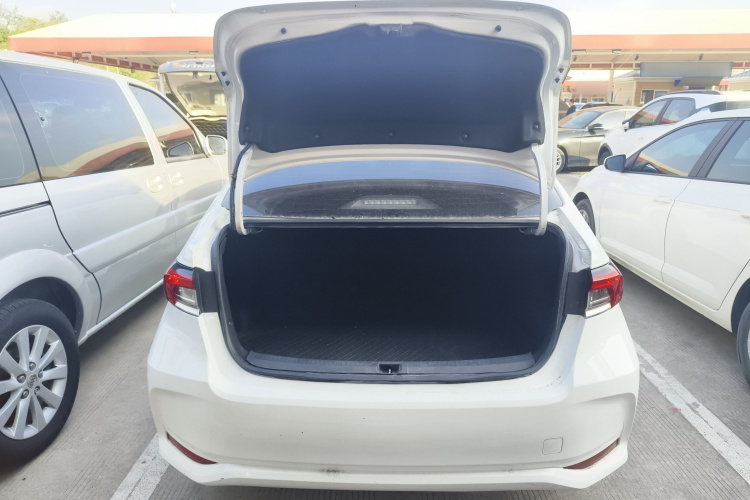 Toyota Corolla 2024 صورة سيارة #19