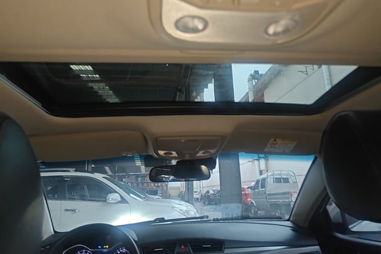 GEELY Emgrand 2017 immagine di auto #18