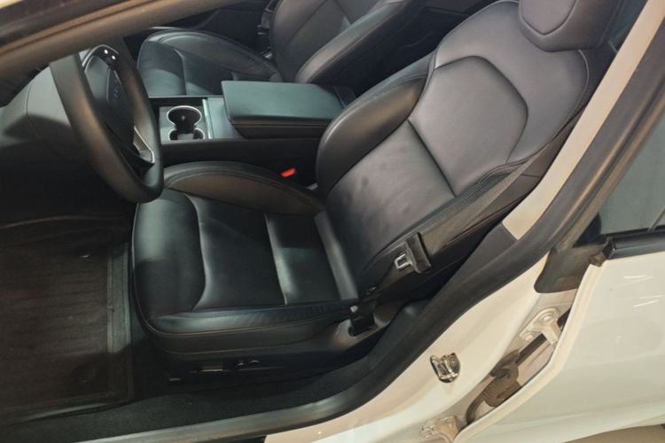 Tesla Model 3 2024 #19 Tesla Model 3 2024 car image #19
