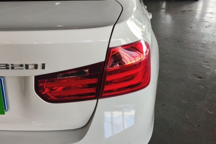 BMW 3 Series 2014 car image #3