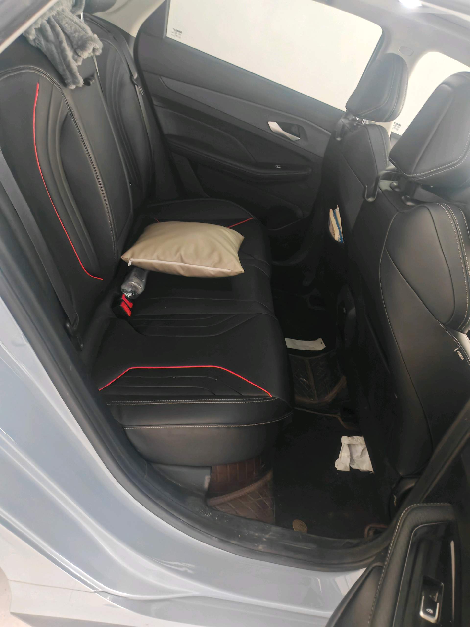 GEELY Binray 2023 car image #7