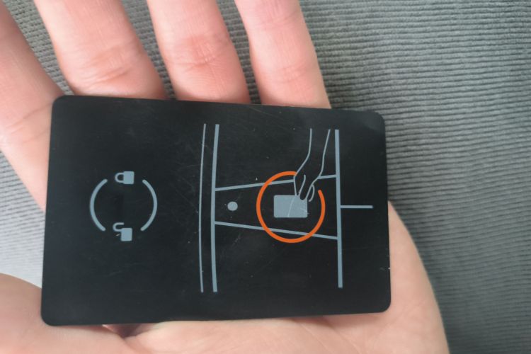 Tesla Model 3 2021 car image #9