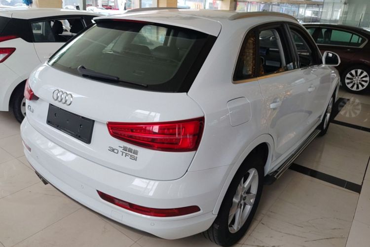 Audi Q3 2017 #7 Audi Q3 2017 car image #7