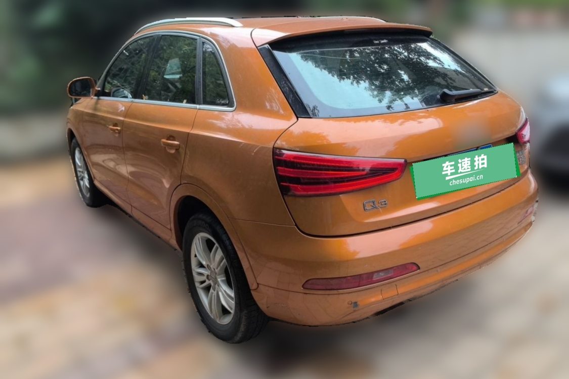 Audi Q3 2013 car image #3
