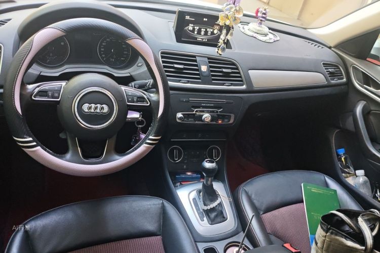 Audi Q3 2019 #11 Audi Q3 2019 car image #11
