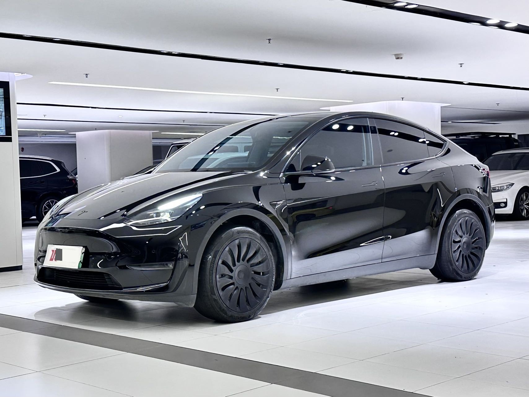 Tesla Model Y 2022 Tesla Model Y 2022 car image