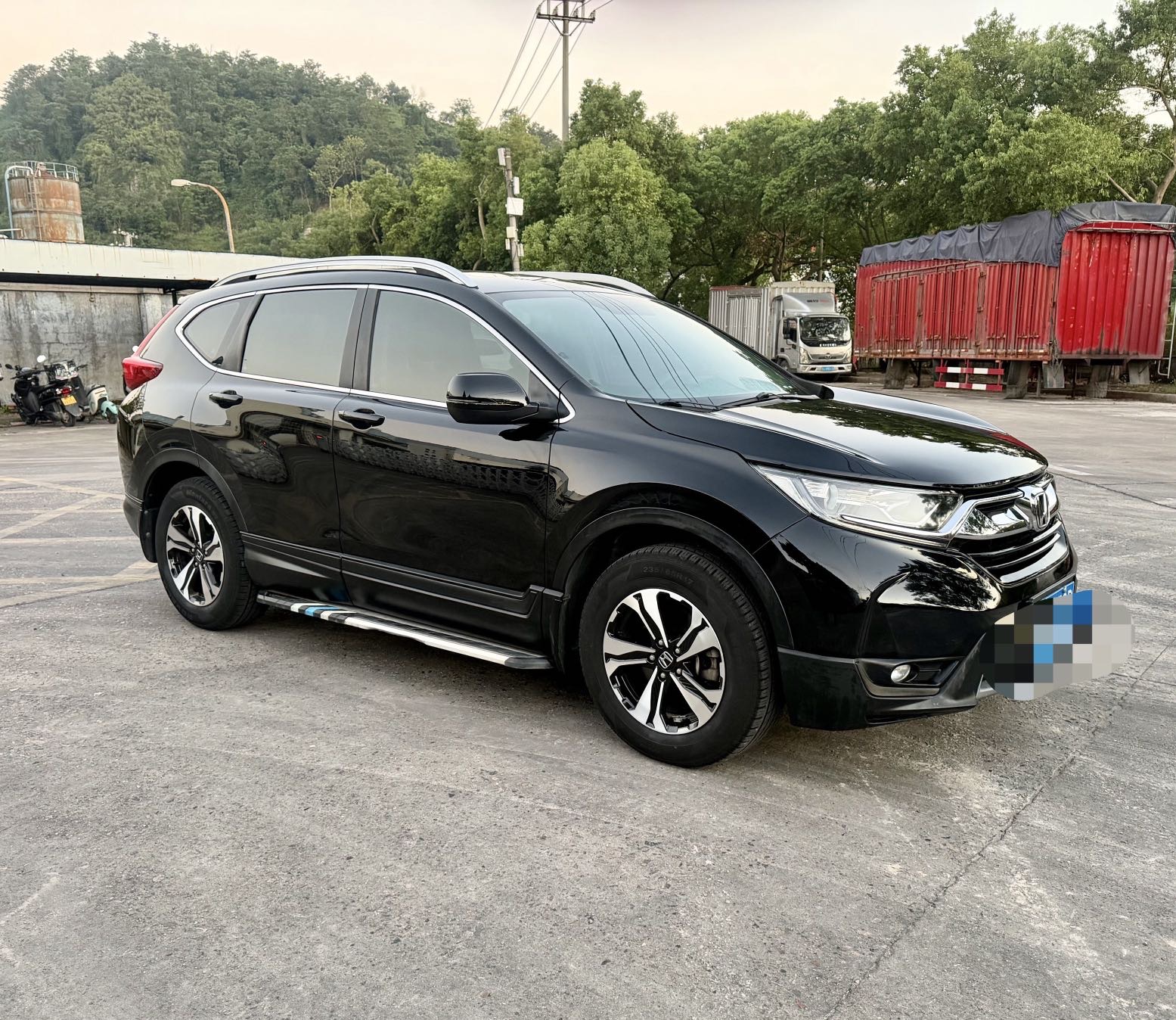 Honda CR-V 2018 car image #2