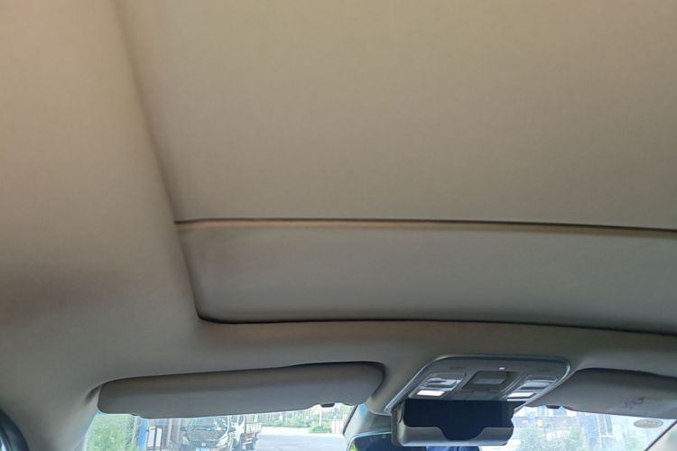 GEELY Emgrand GS 2019 car image #18