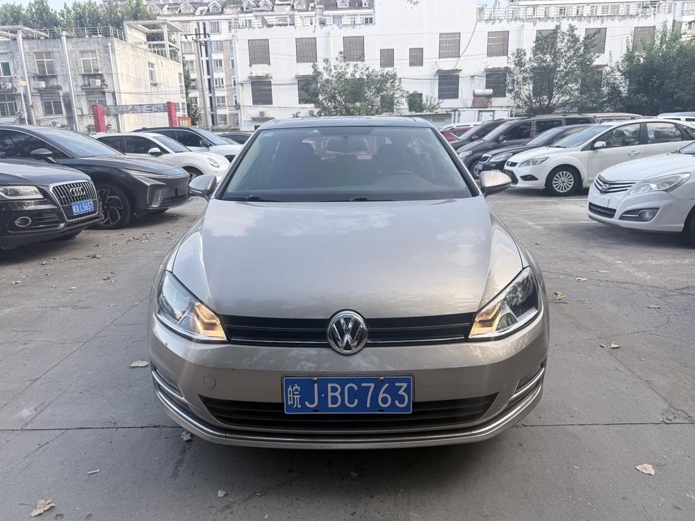 Volkswagen Golf 2016 car image #2