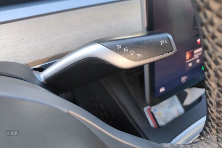 Tesla Model Y 2022 #16 Tesla Model Y 2022 car image #16
