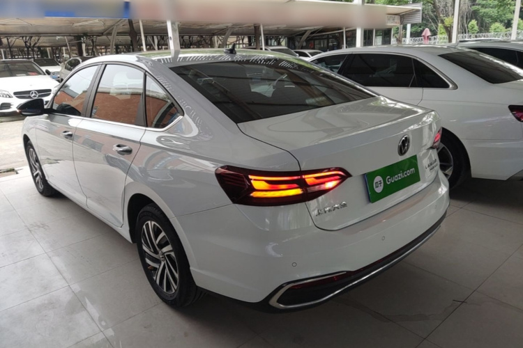 Volkswagen Lavida 2022 car image #5