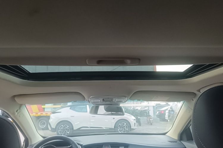 GEELY Emgrand GL 2018 car image #20