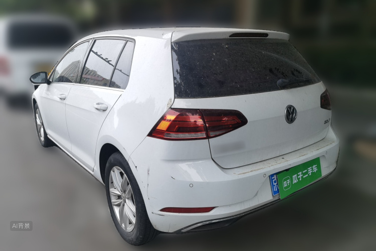 Volkswagen Golf 2018 car image #5
