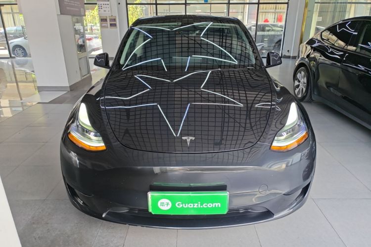 Tesla Model Y 2024 car image #3
