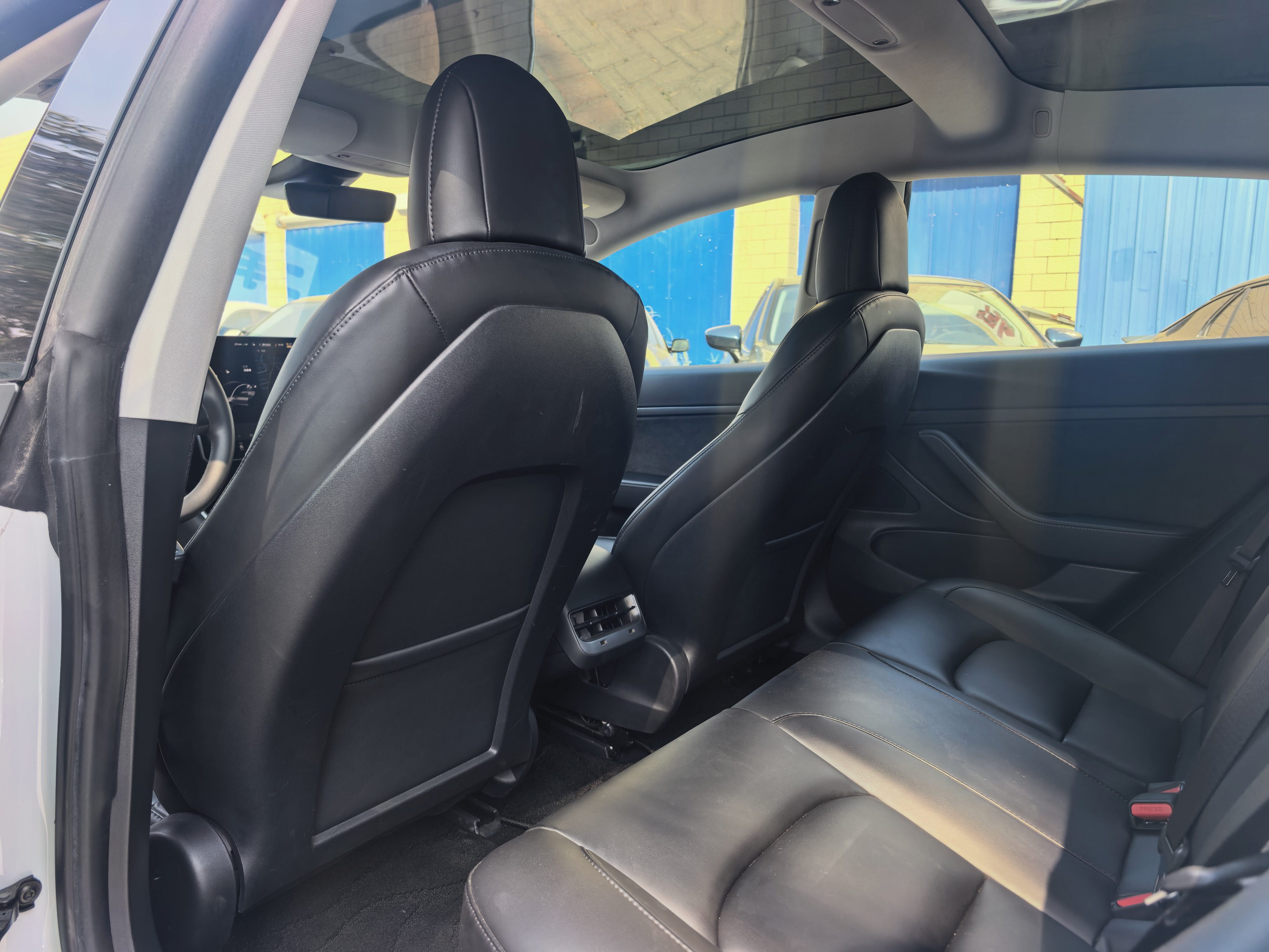 Tesla Model 3 2020 immagine di auto #6