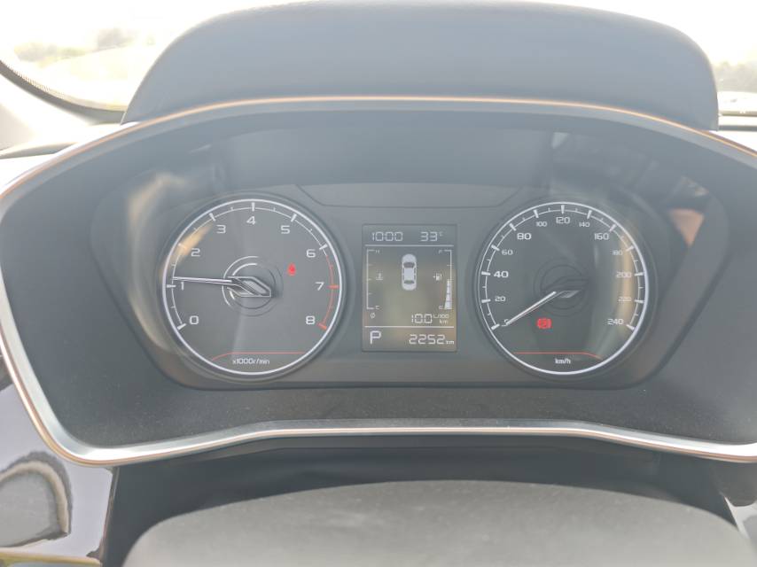 GEELY Coolray 2025 car image #7