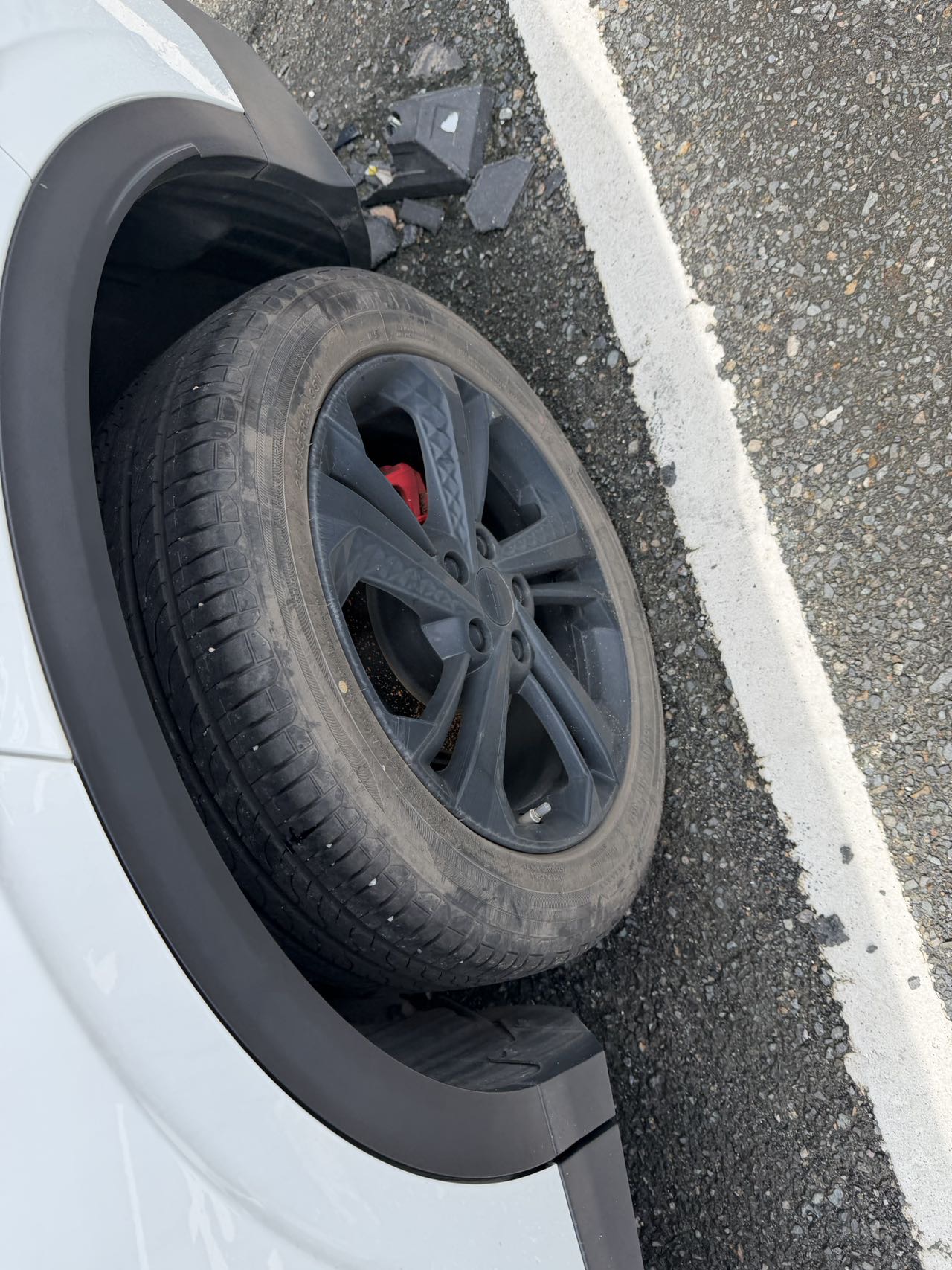 GEELY Coolray 2024 car image #3