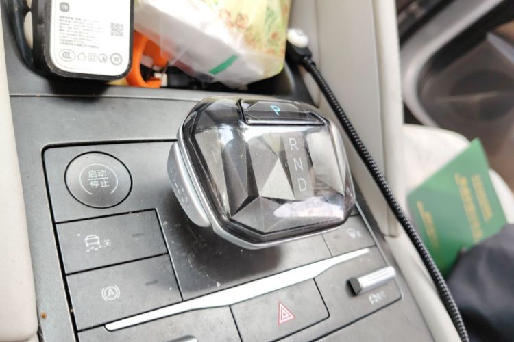 BYD YuanUP 2024 #14 BYD YuanUP 2024 car image #14